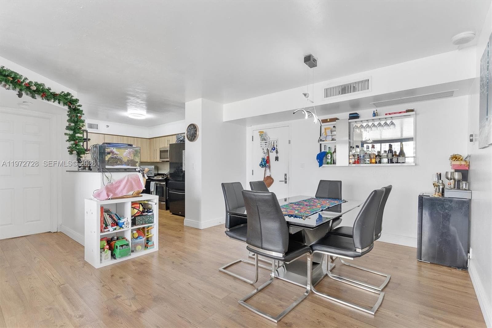 3530 Mystic Pointe Dr # 2907, Aventura FL 33180 — 12