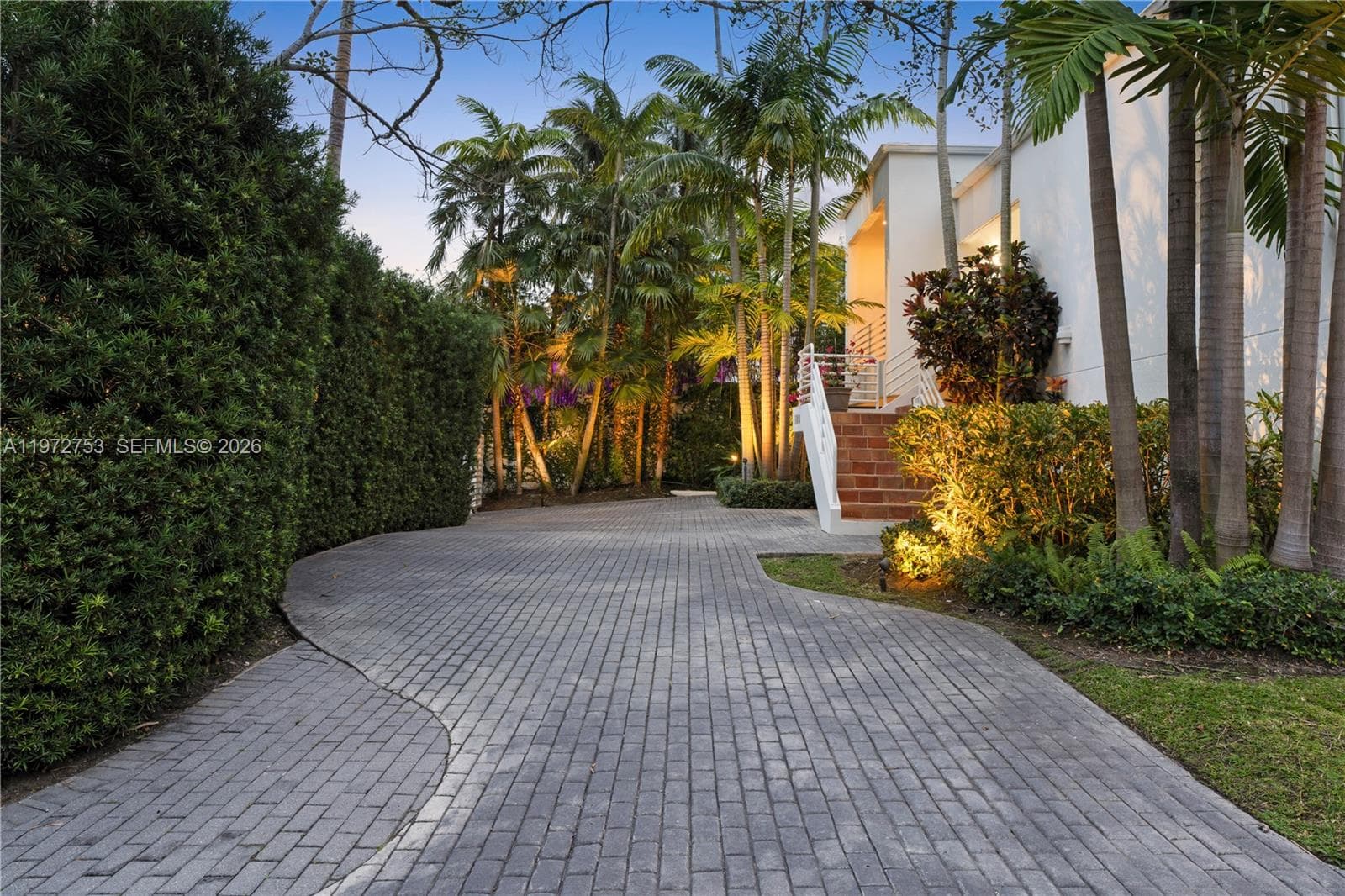 1880 S Bayshore Dr, Miami FL 33133 — 14