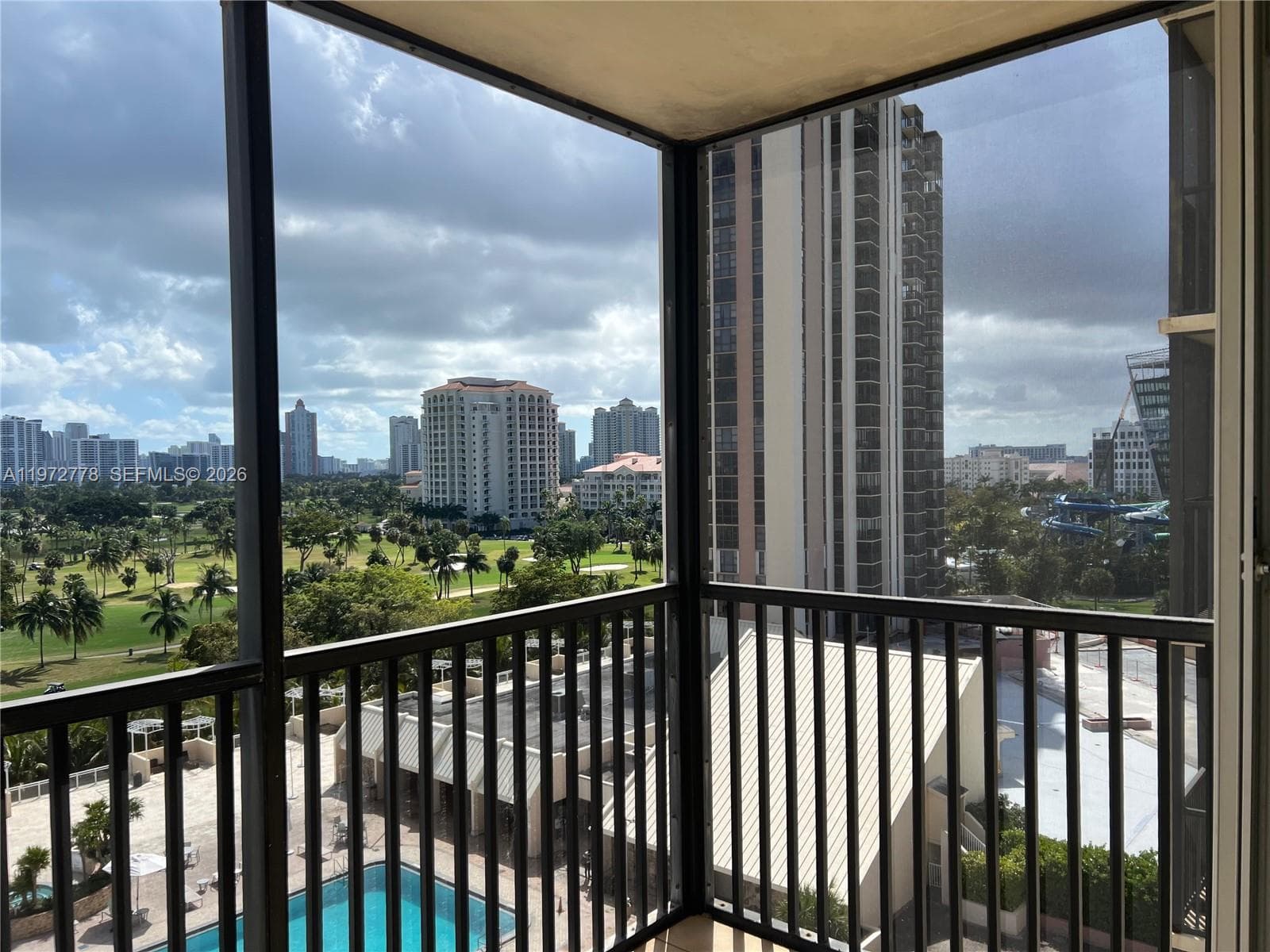 Coronado Condo- Tower Ii, Aventura, FL — 4