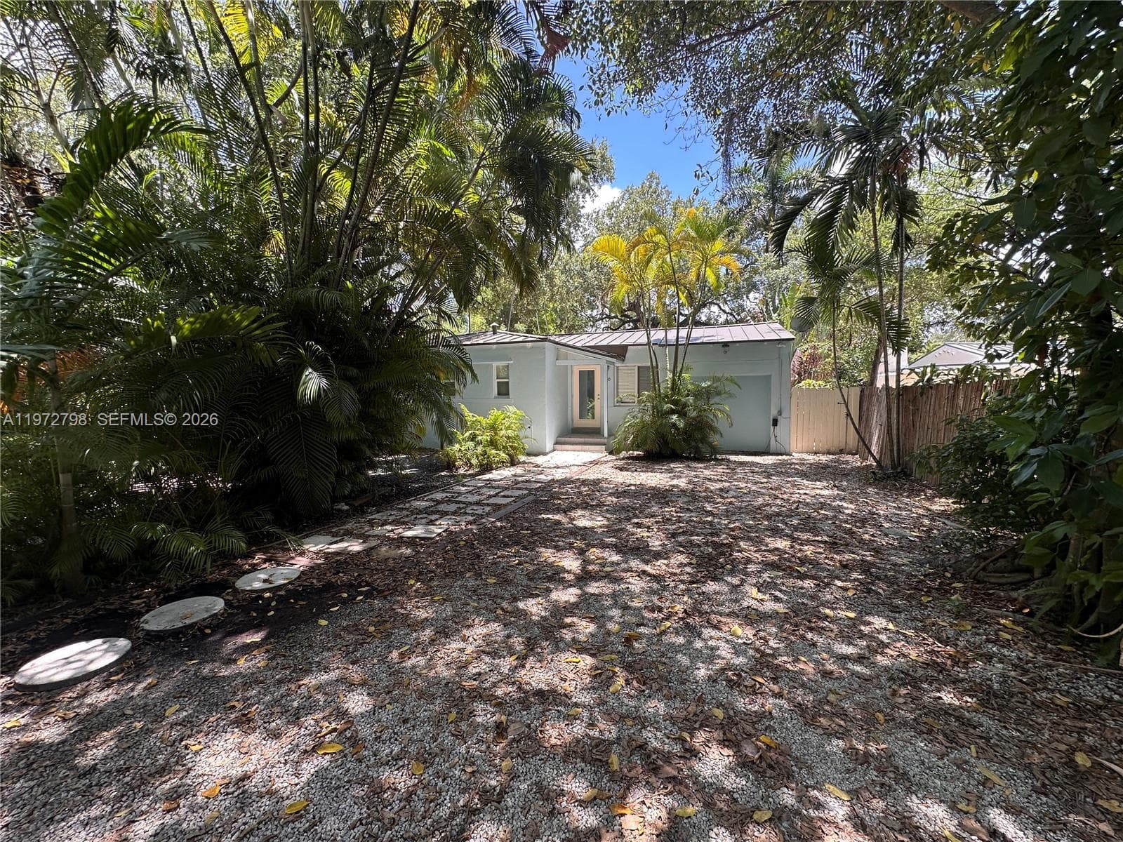 330 NE 86 St, El Portal FL 33138 — 17