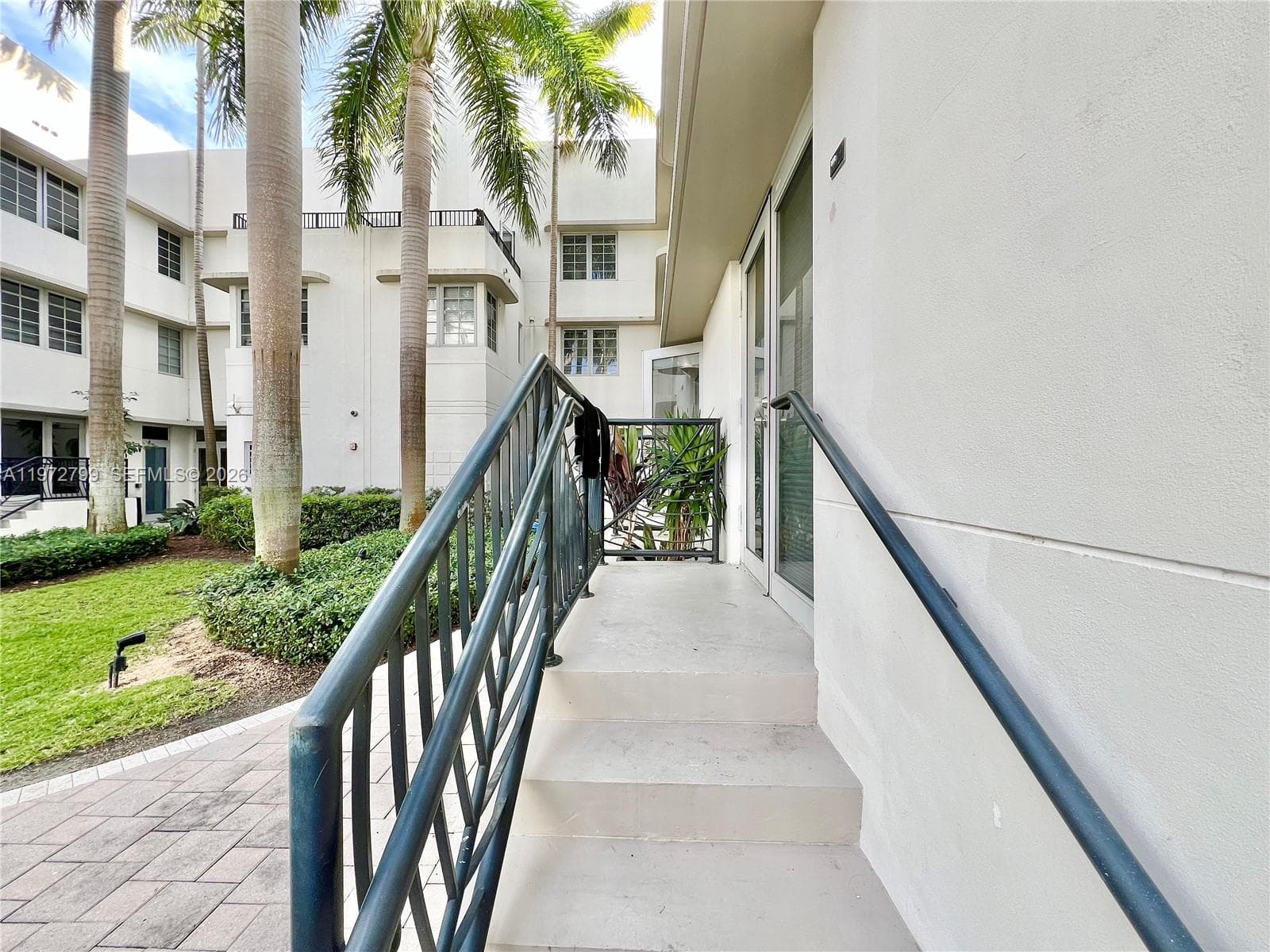 435 21st St # 102, Miami Beach FL 33139 — 15