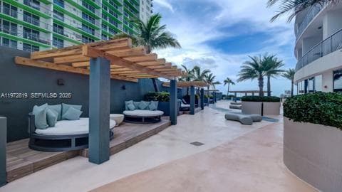 1750 N Bayshore Dr # 1712, Miami FL 33132 — 26