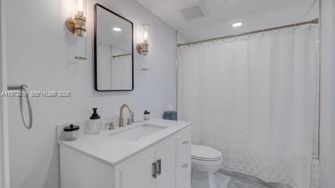 1750 N Bayshore Dr # 1712, Miami FL 33132 — 5