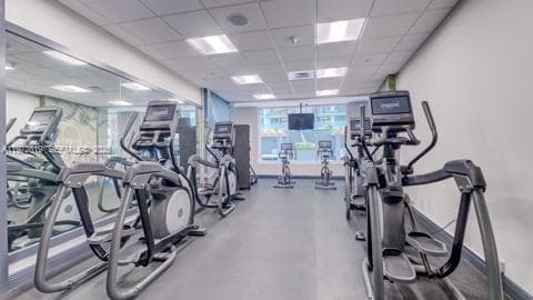 1750 N Bayshore Dr # 1712, Miami FL 33132 — 24
