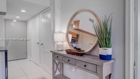 1750 N Bayshore Dr # 1712, Miami FL 33132 — 11