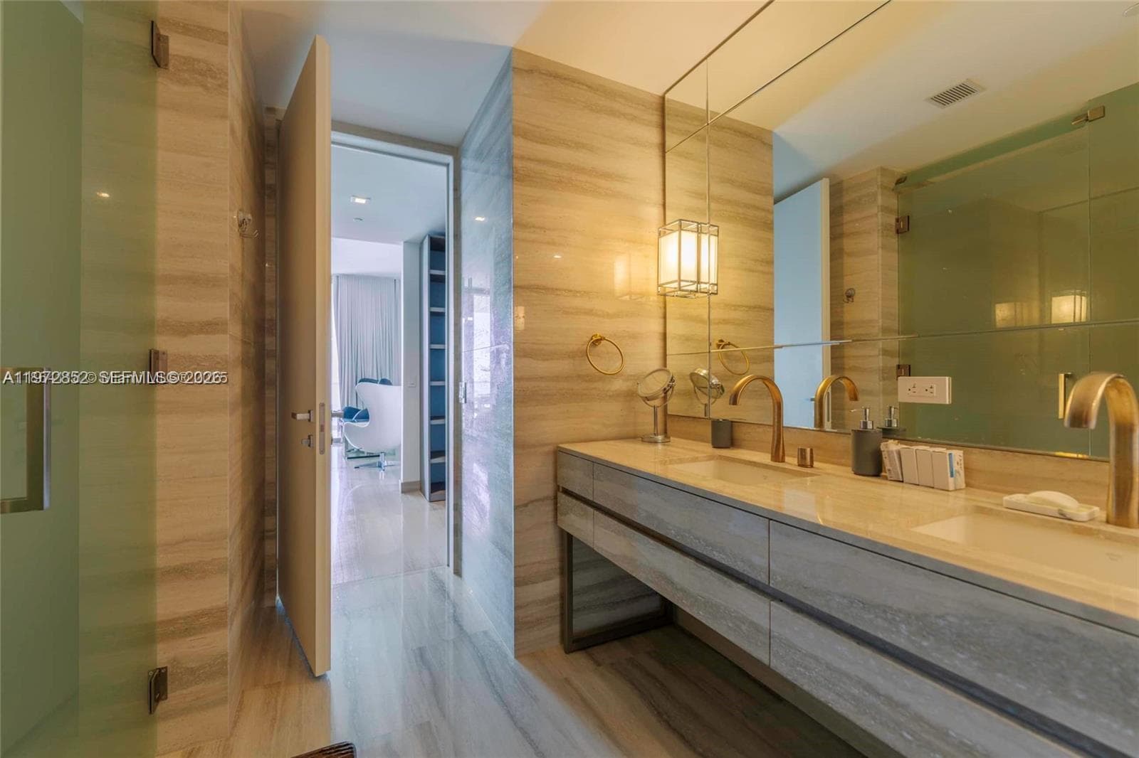 18975 Collins Ave # 3004, Sunny Isles Beach FL 33160 — 32