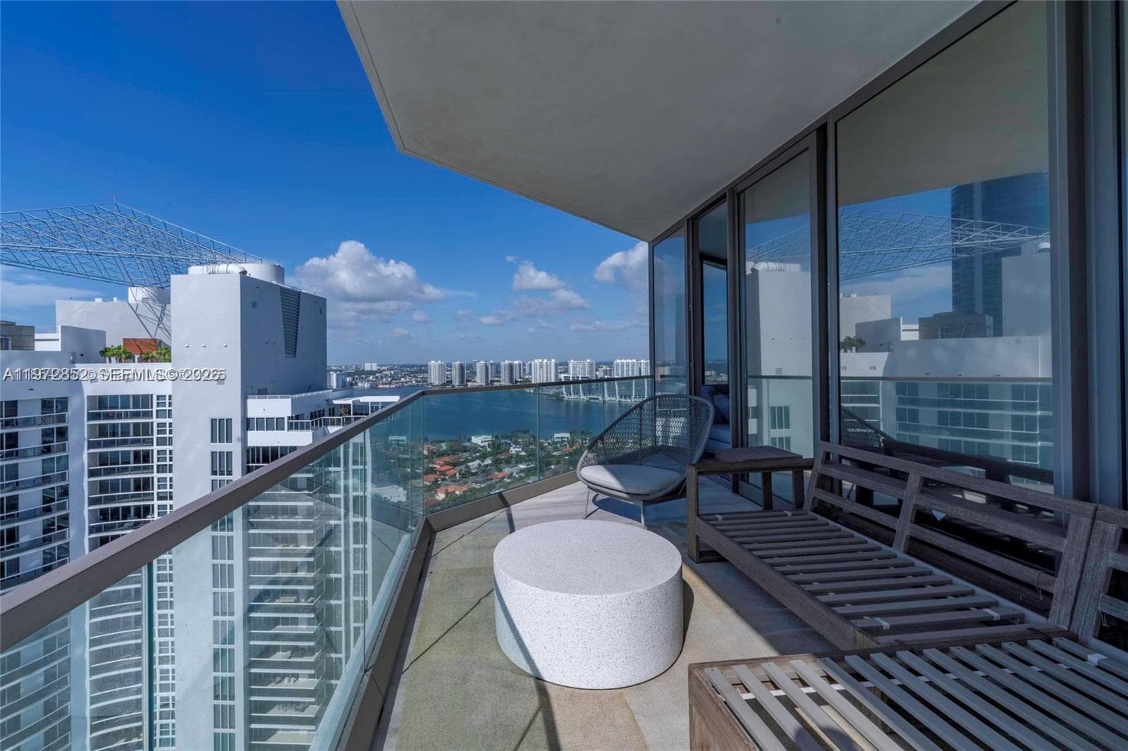 18975 Collins Ave # 3004, Sunny Isles Beach FL 33160 — 20