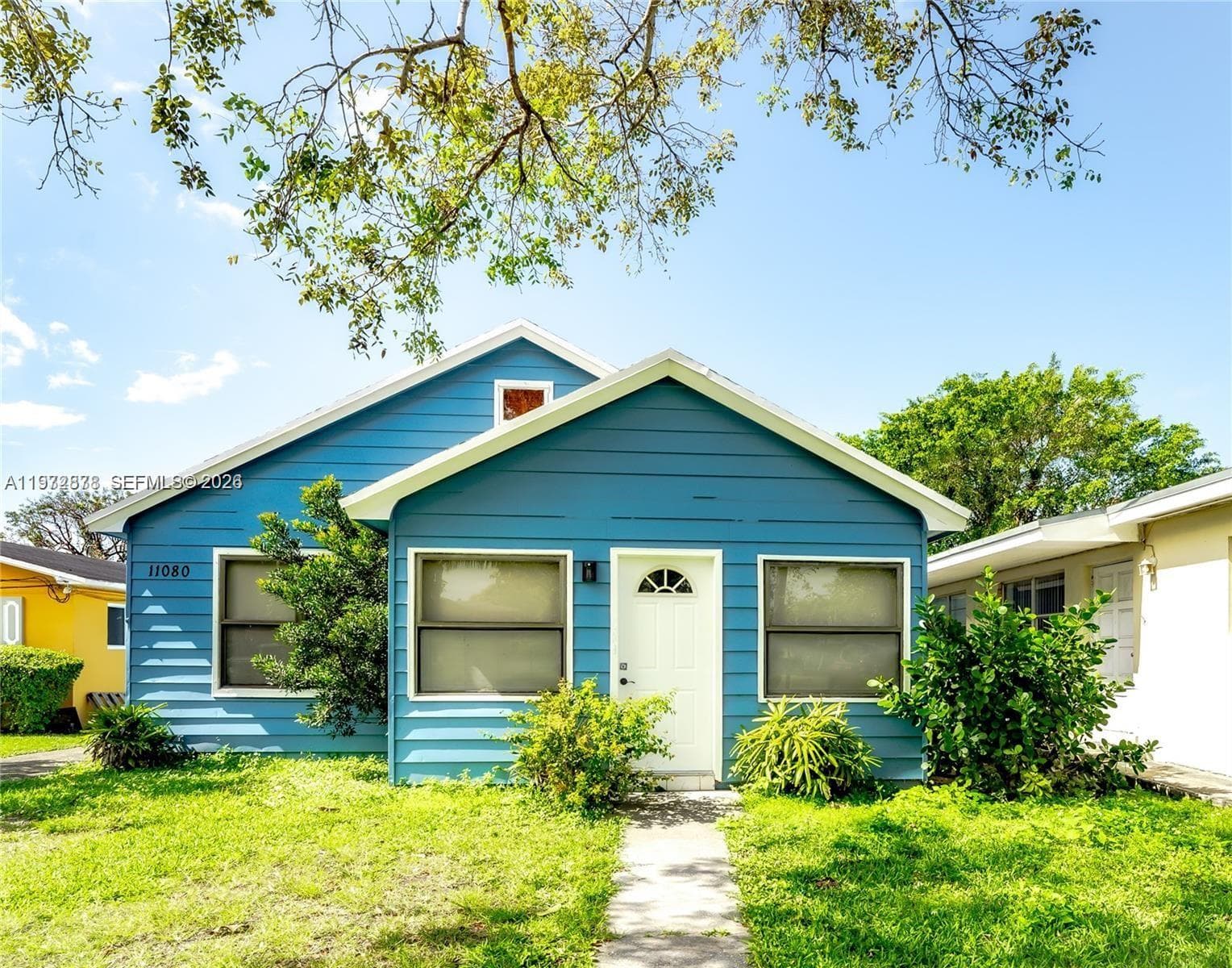 11080 Peachtree Dr, Miami FL 33161 — 3