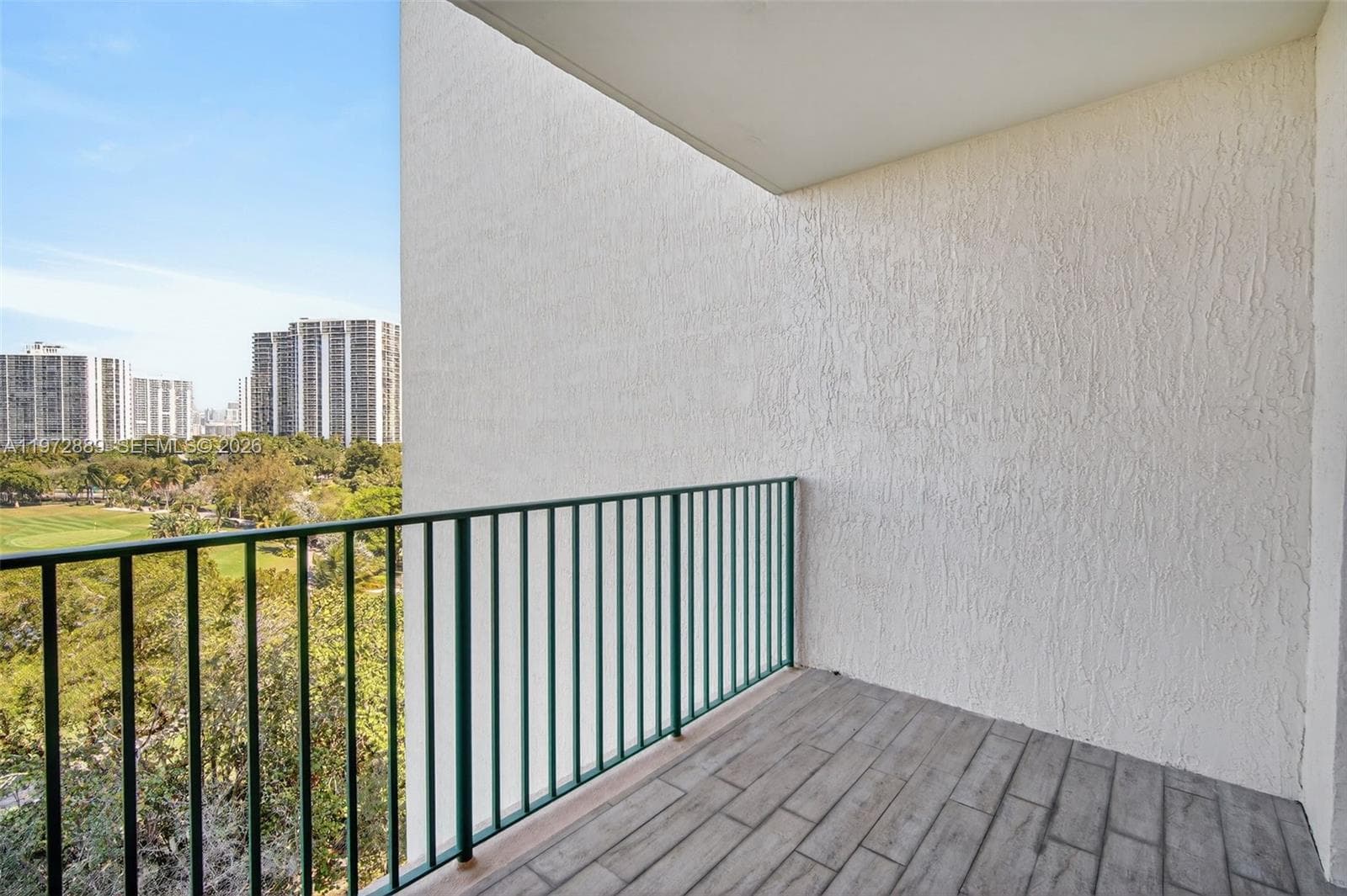 20000 E Country Club Dr # 714, Aventura FL 33180 — 23