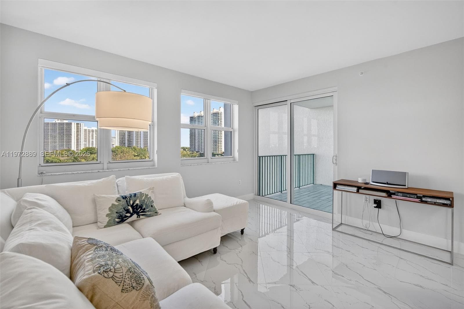 20000 E Country Club Dr # 714, Aventura FL 33180 — 6