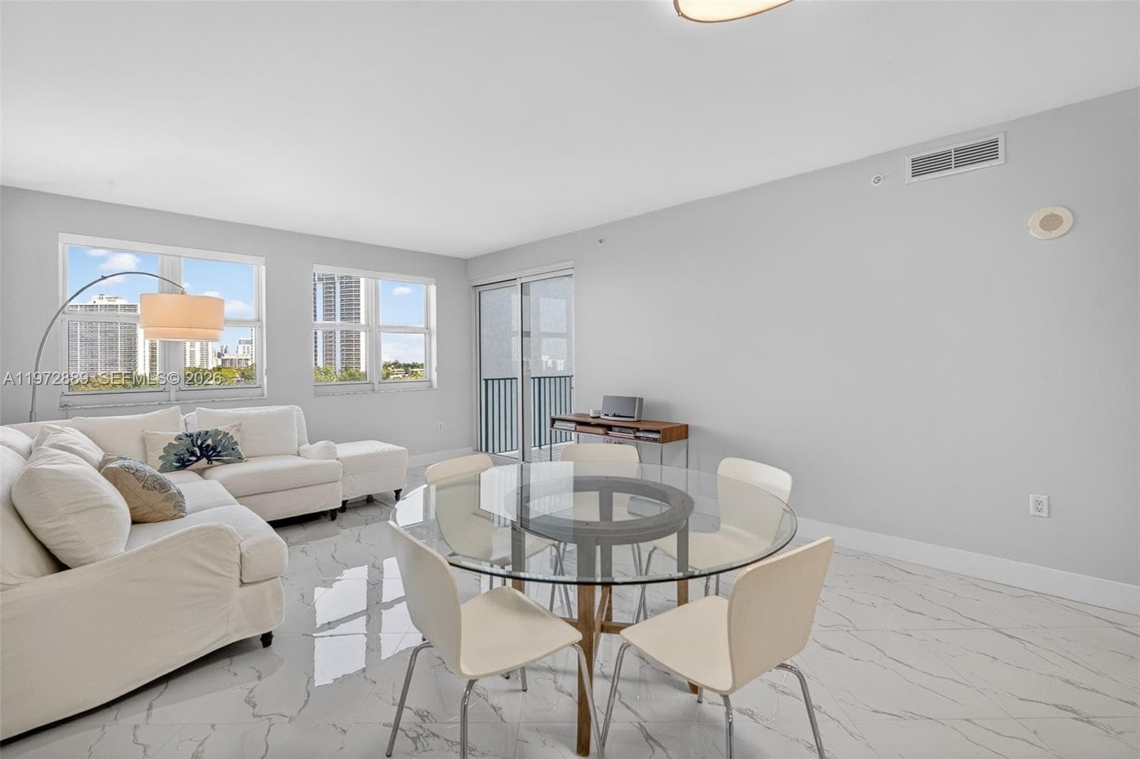 20000 E Country Club Dr # 714, Aventura FL 33180 — 7