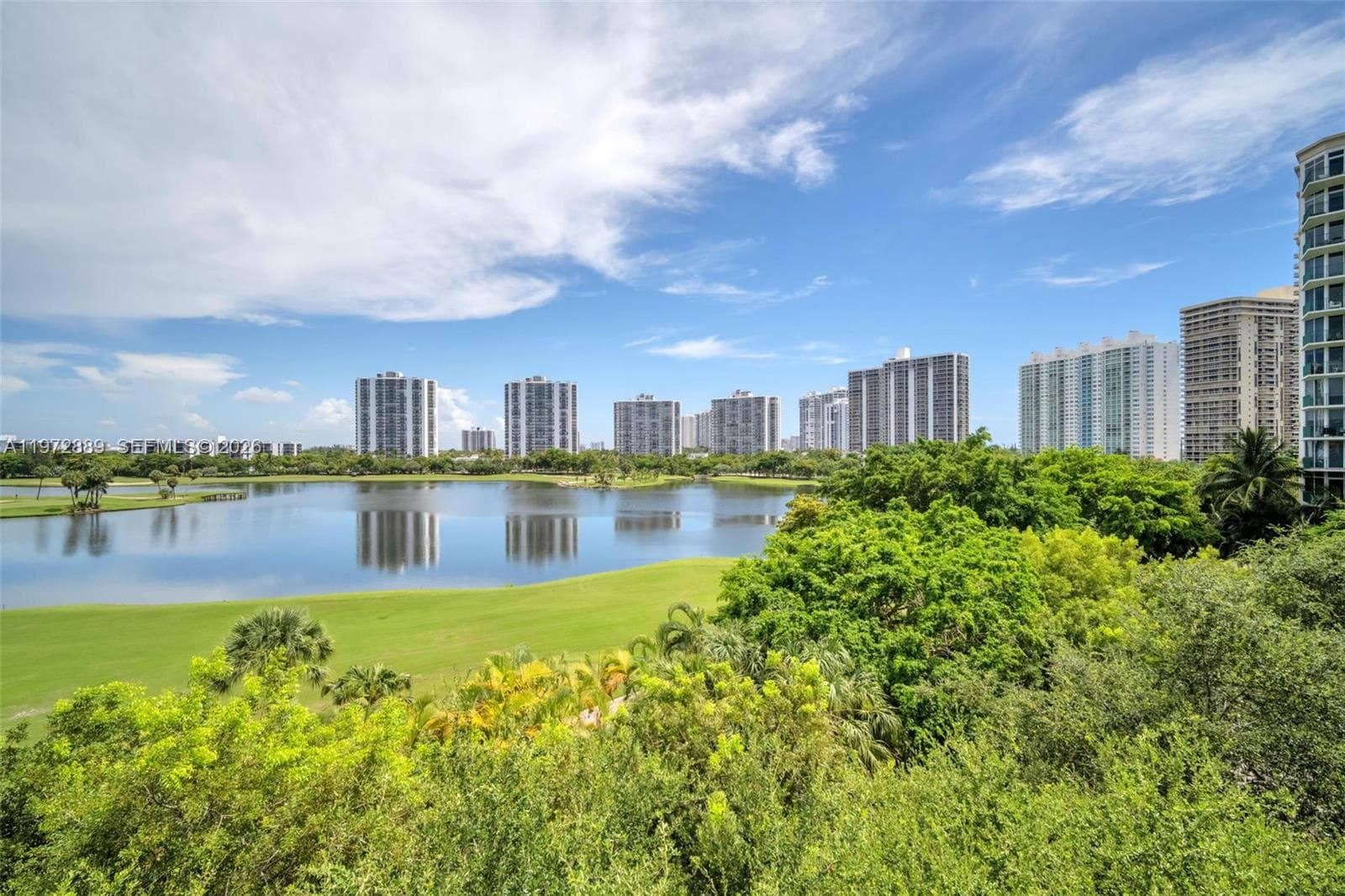 20000 E Country Club Dr # 714, Aventura FL 33180 — 30