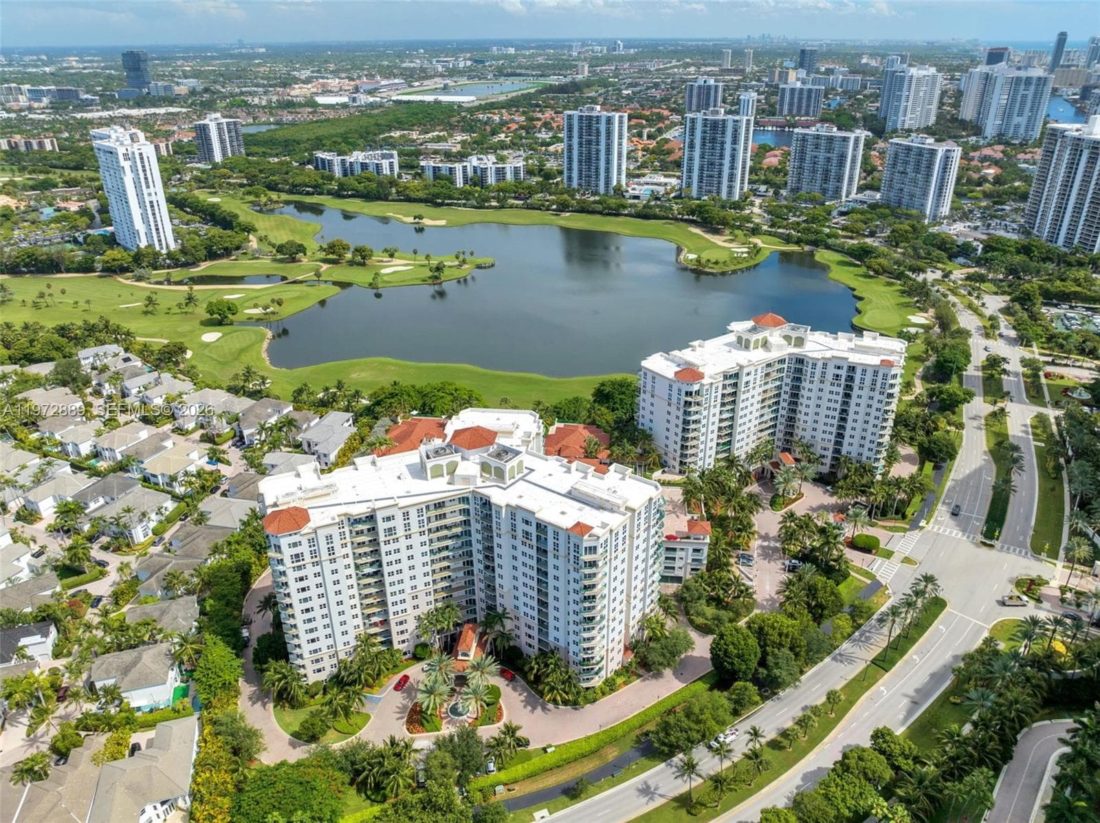 20000 E Country Club Dr # 714, Aventura FL 33180 — 45