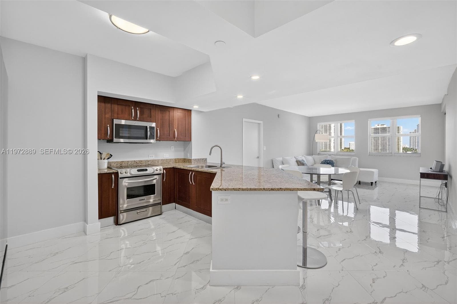 20000 E Country Club Dr # 714, Aventura FL 33180 — 4