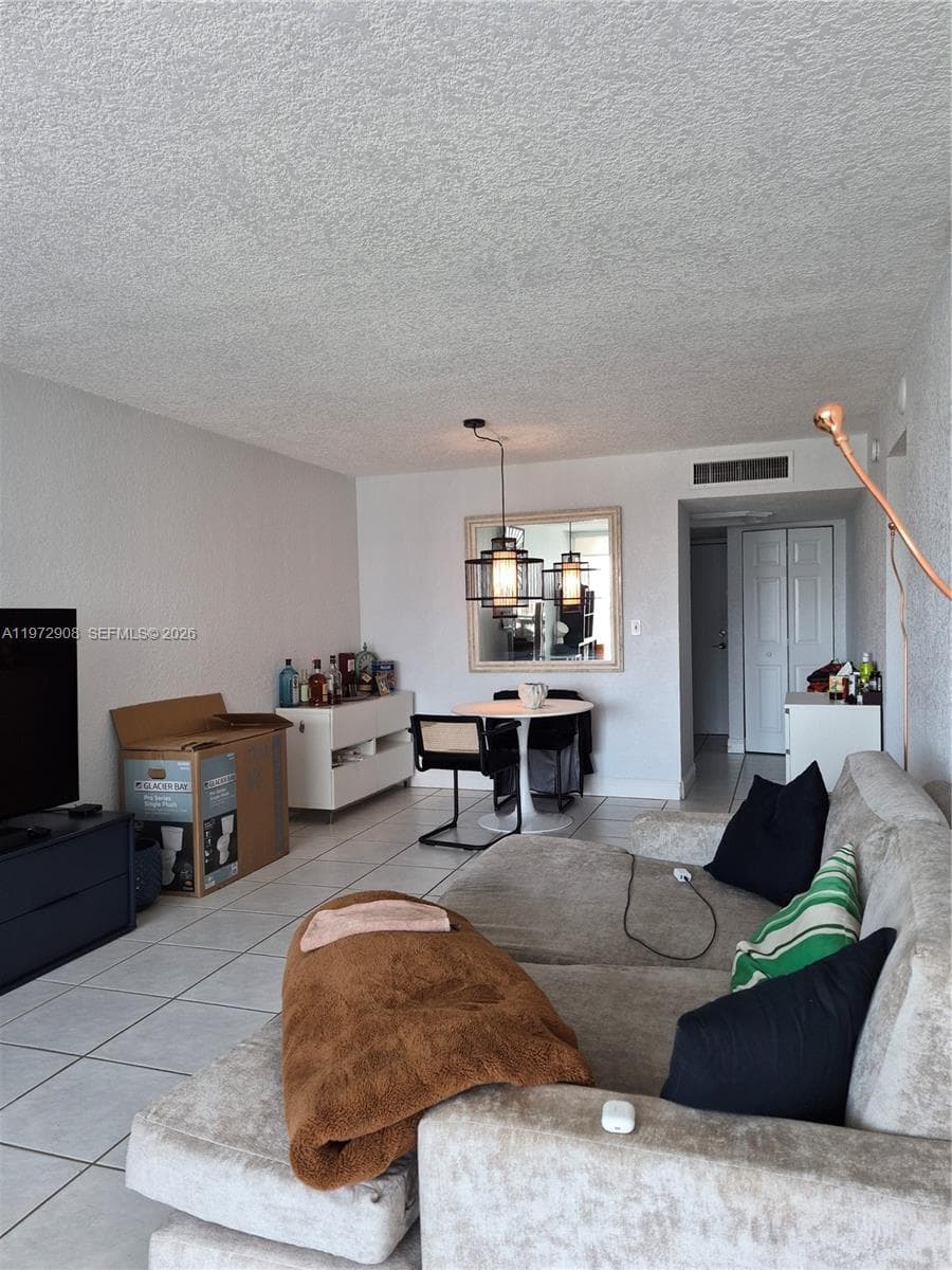 2655 Collins Ave # 1404, Miami Beach FL 33140 — 13
