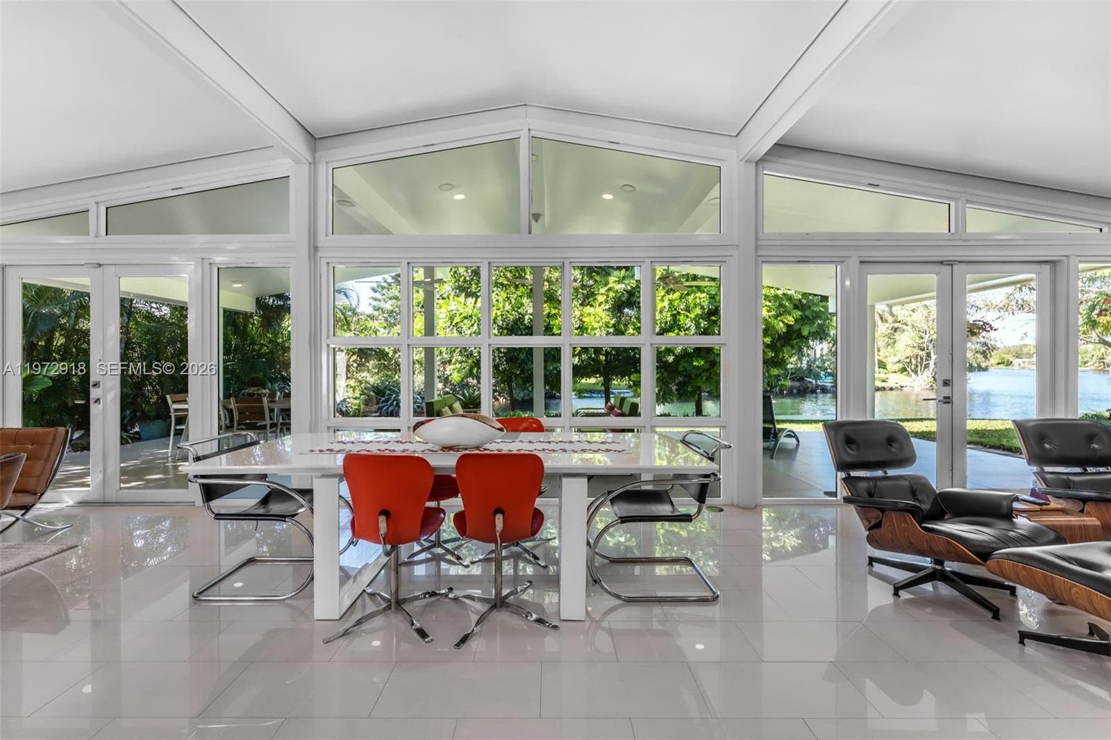 12950 SW 67th Ave, Pinecrest FL 33156 — 16
