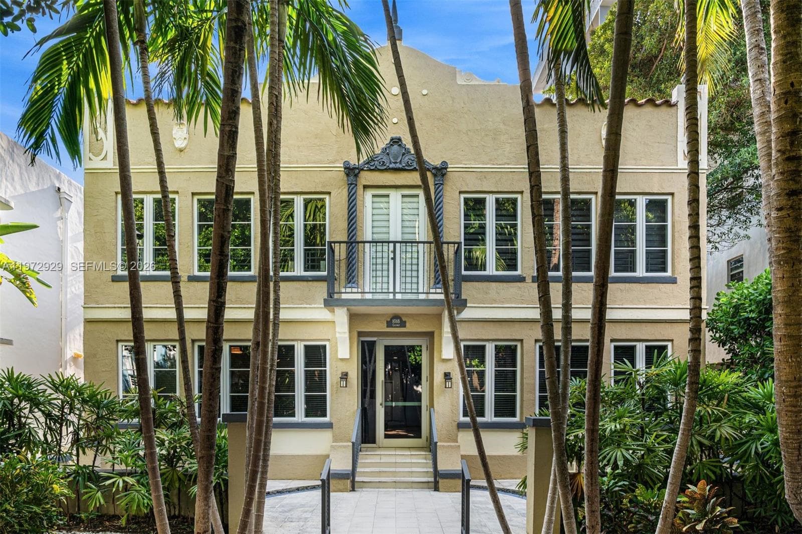 1018 Meridian Ave # 8, Miami Beach FL 33139 — 2