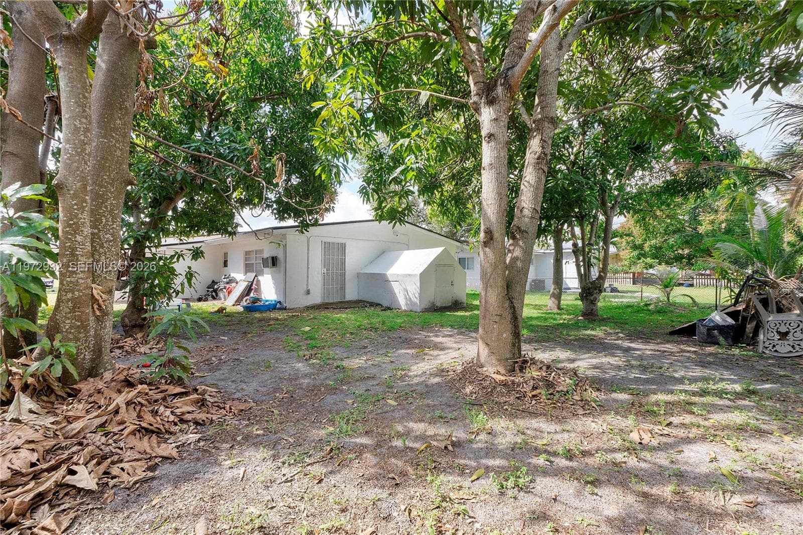 1563 NE 148th St, Miami FL 33161 — 10