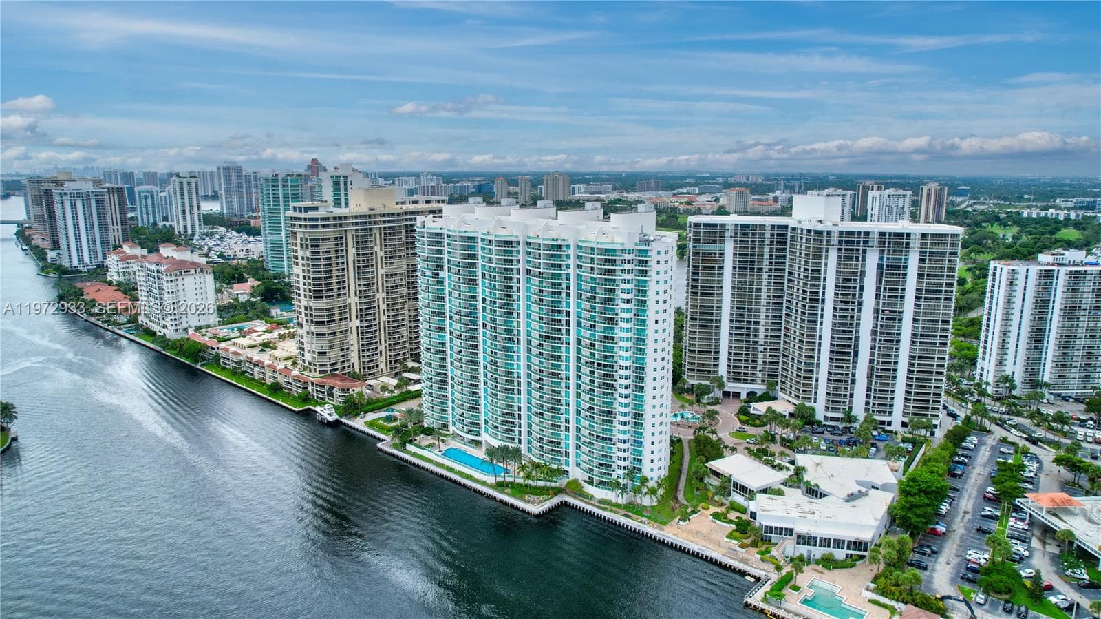 20281 E Country Club Dr # 2403, Aventura FL 33180 — 39
