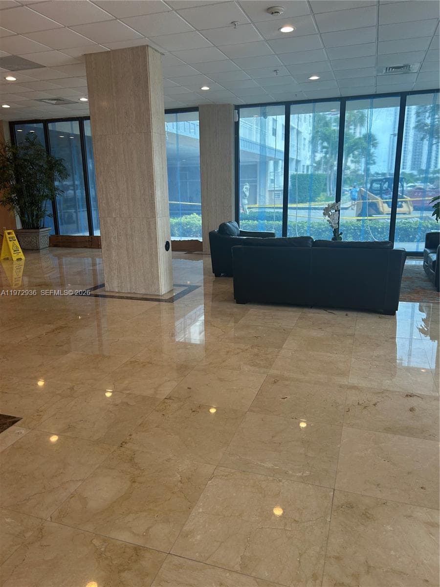 400 Kings Point Dr # 1624, Sunny Isles Beach FL 33160 — 2