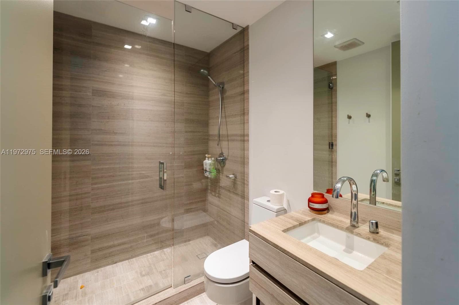 18975 Collins Ave # 3004, Sunny Isles Beach FL 33160 — 36
