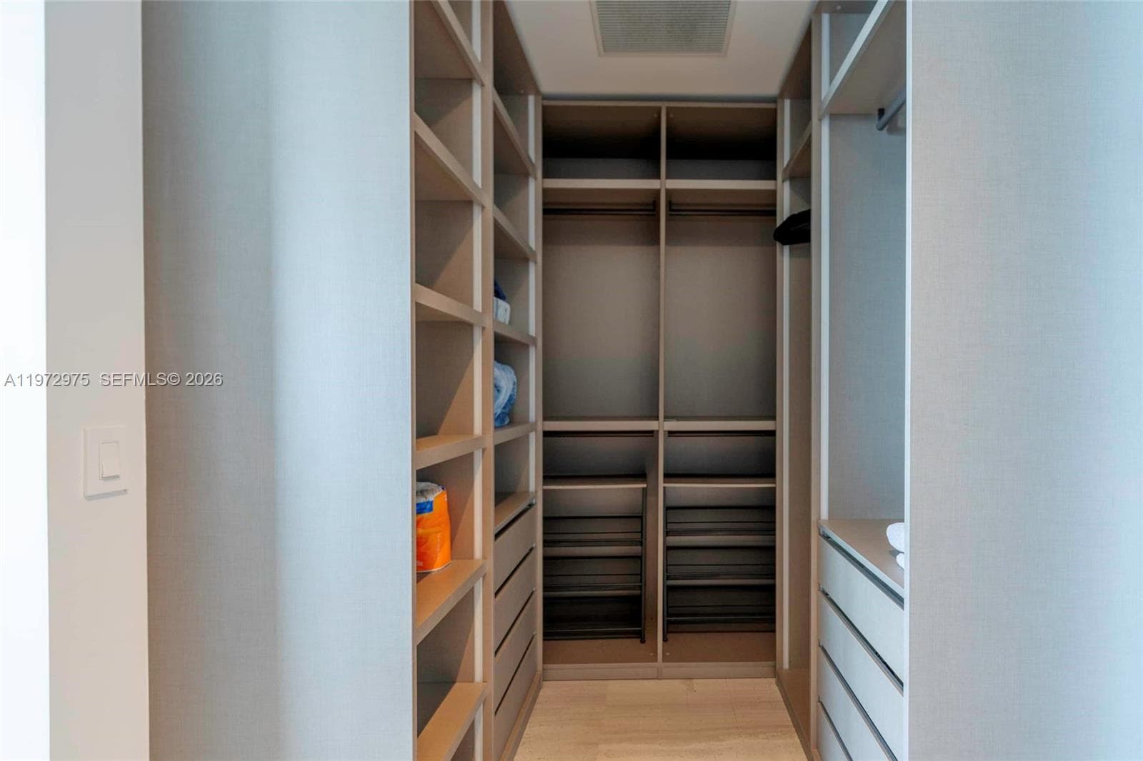 18975 Collins Ave # 3004, Sunny Isles Beach FL 33160 — 30