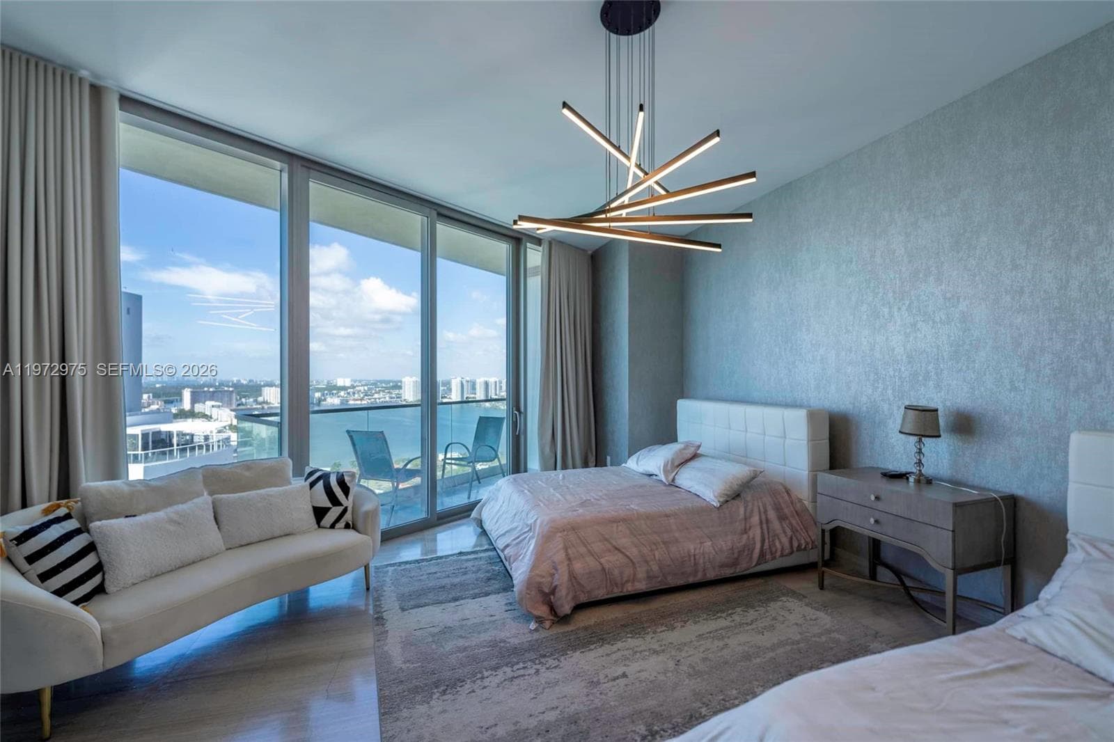 18975 Collins Ave # 3004, Sunny Isles Beach FL 33160 — 34