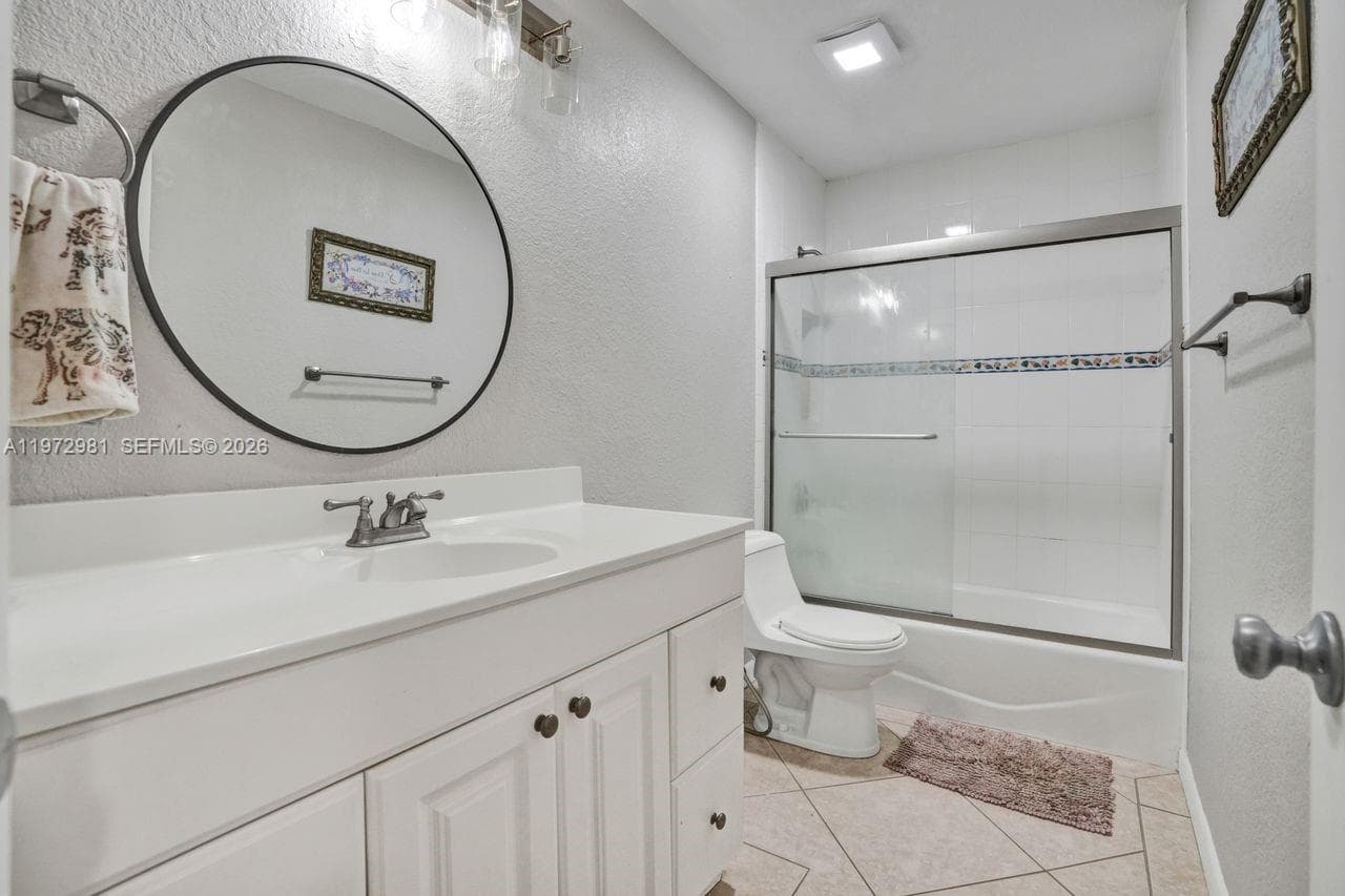 3665 NE 167th St # 208, North Miami Beach FL 33160 — 16