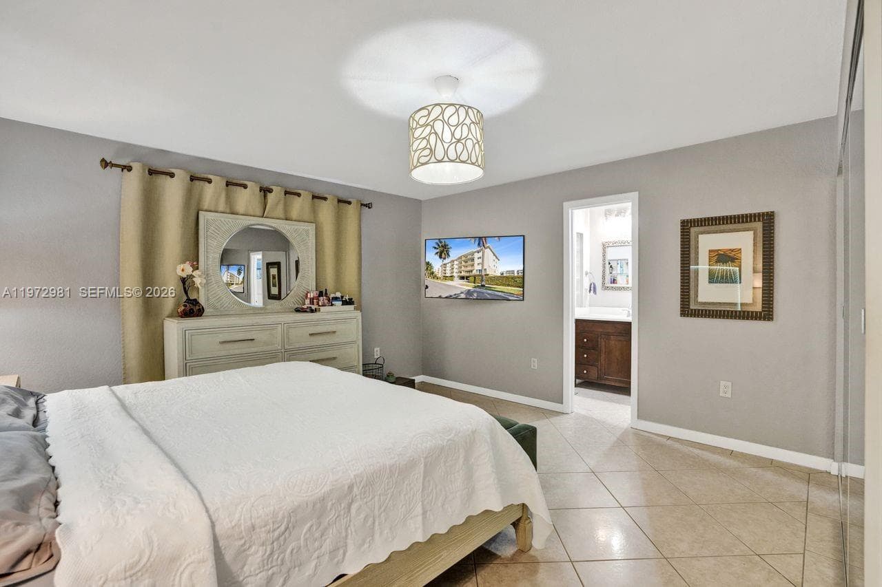 3665 NE 167th St # 208, North Miami Beach FL 33160 — 21