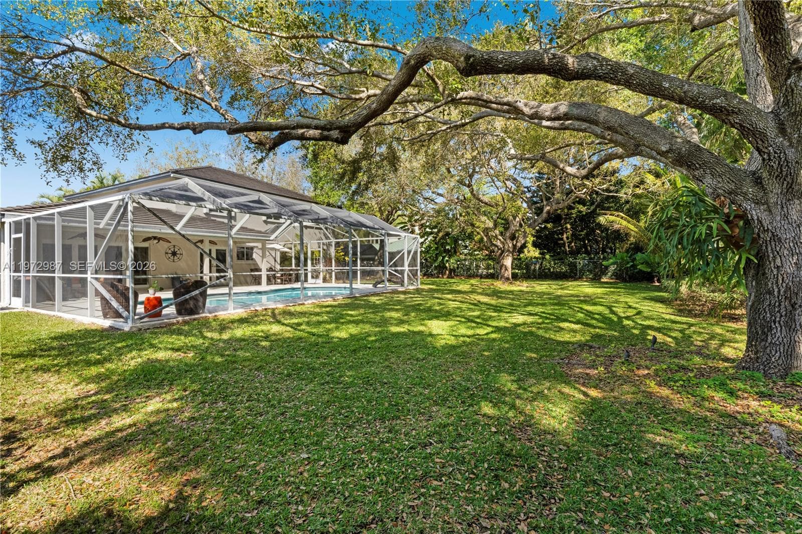16085 SW 84th Pl, Palmetto Bay FL 33157 — 38
