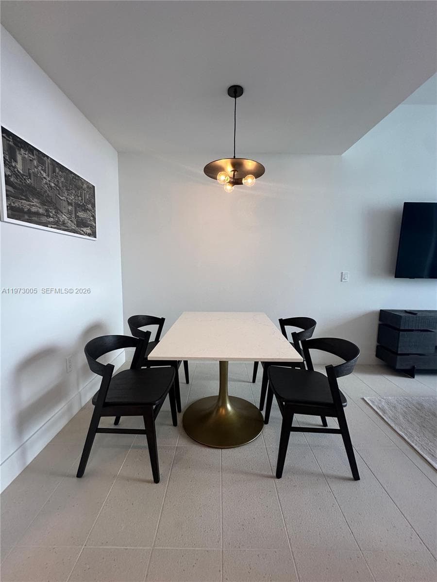 159 NE 6th St # 4811, Miami FL 33132 — 6