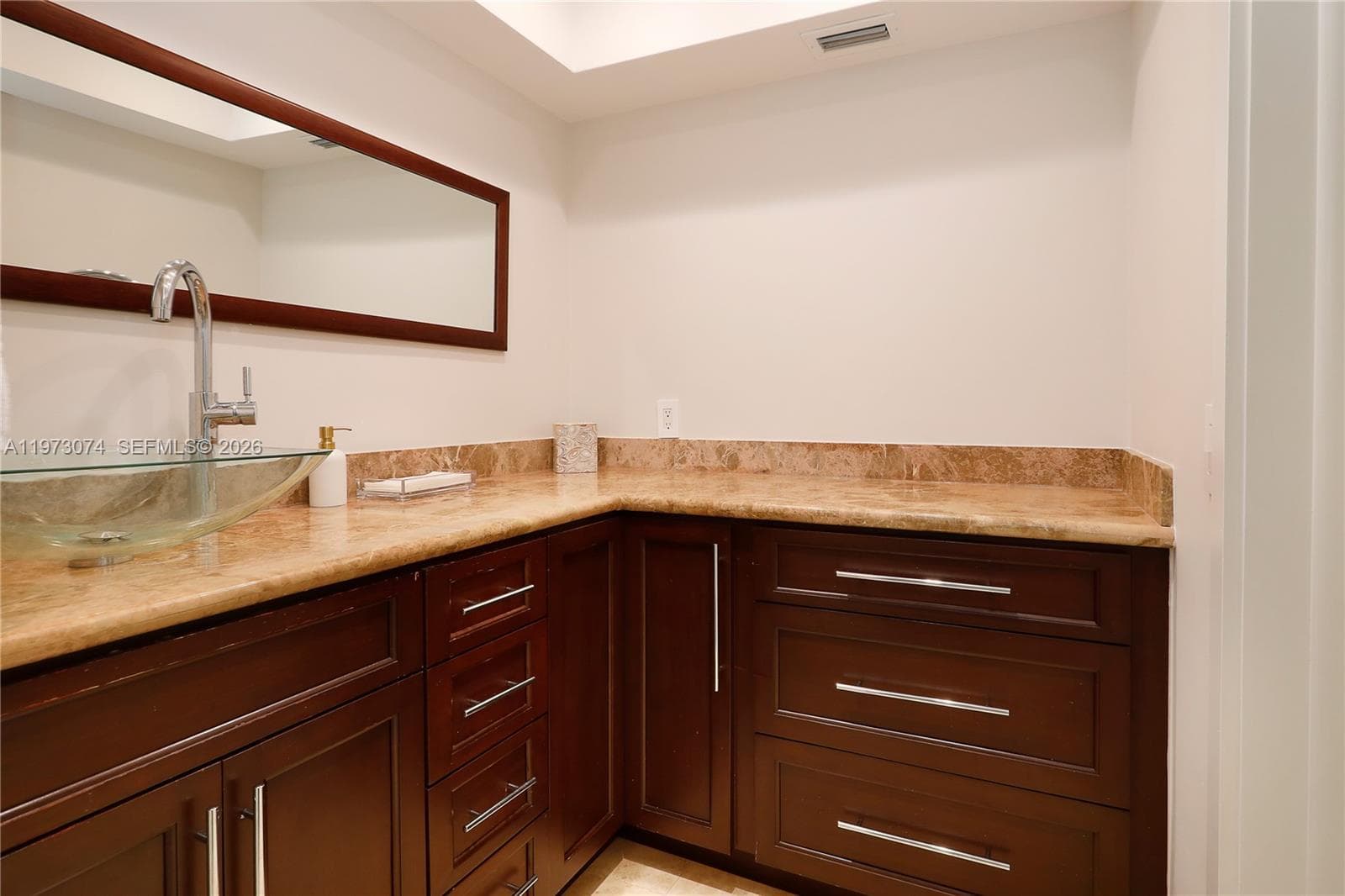 7322 Vistalmar St, Coral Gables FL 33143 — 28
