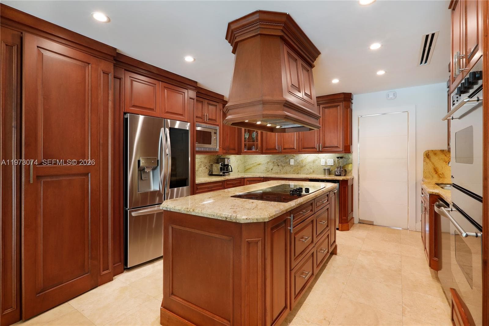 7322 Vistalmar St, Coral Gables FL 33143 — 15