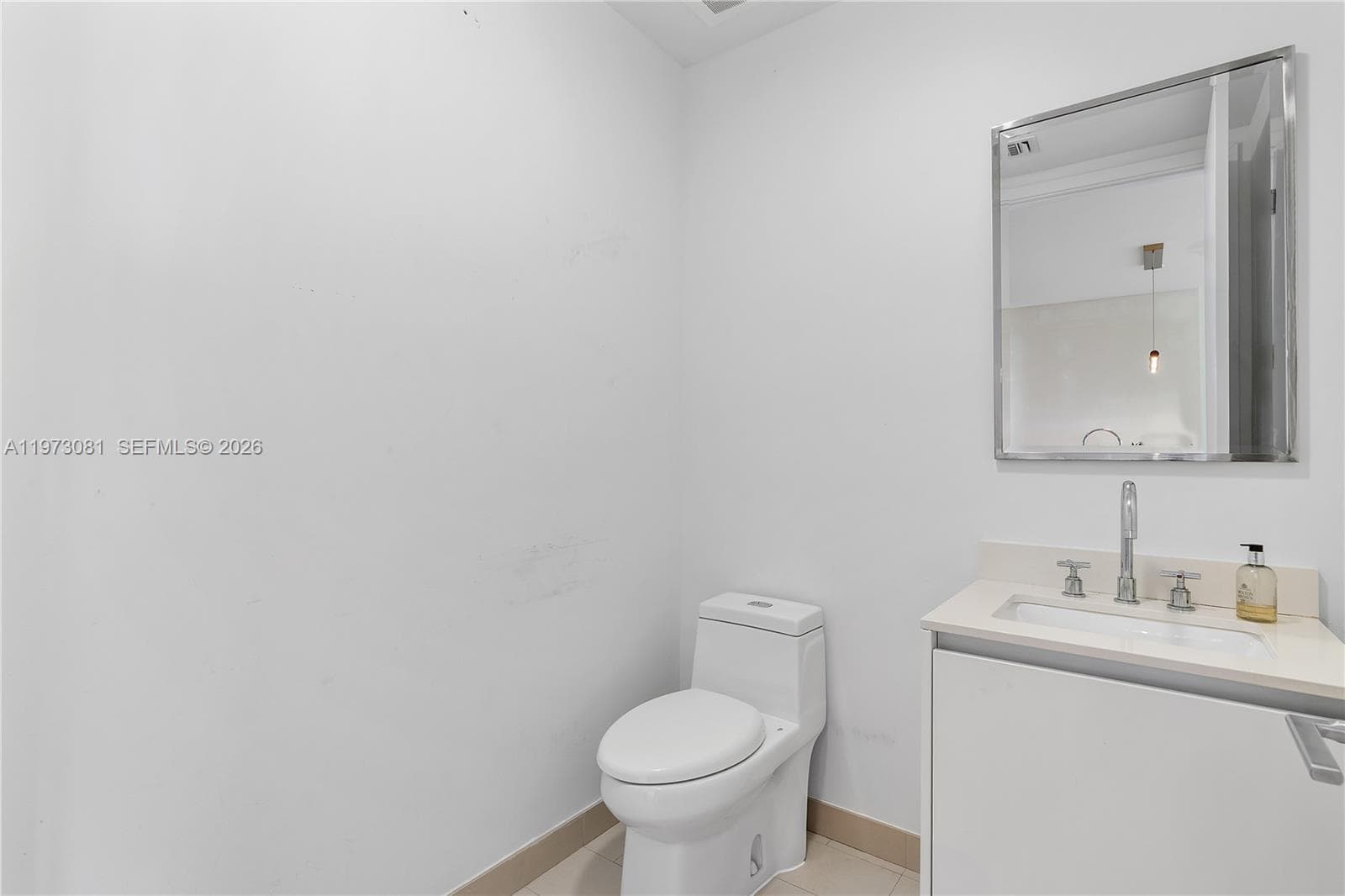 2831 S Bayshore Dr # 707, Miami FL 33133 — 32
