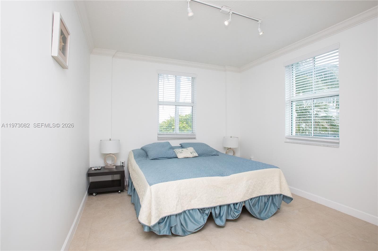 9172 NE Collins Ave # 312, Surfside FL 33154 — 13