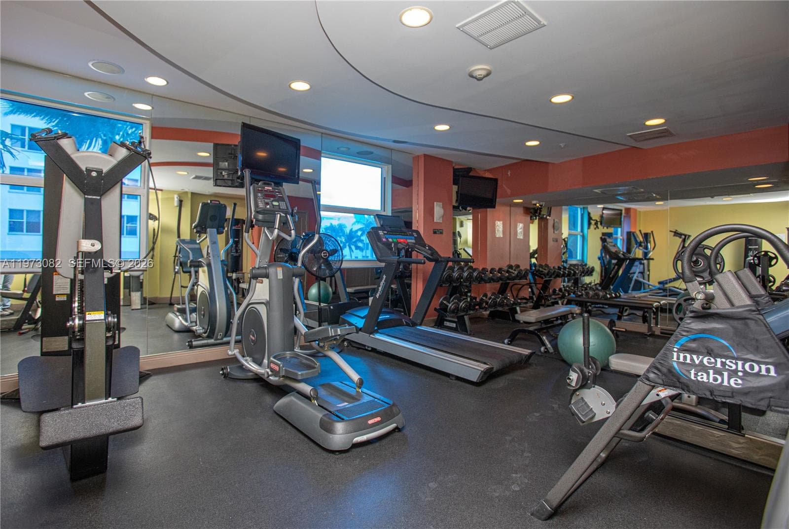 9172 NE Collins Ave # 312, Surfside FL 33154 — 7