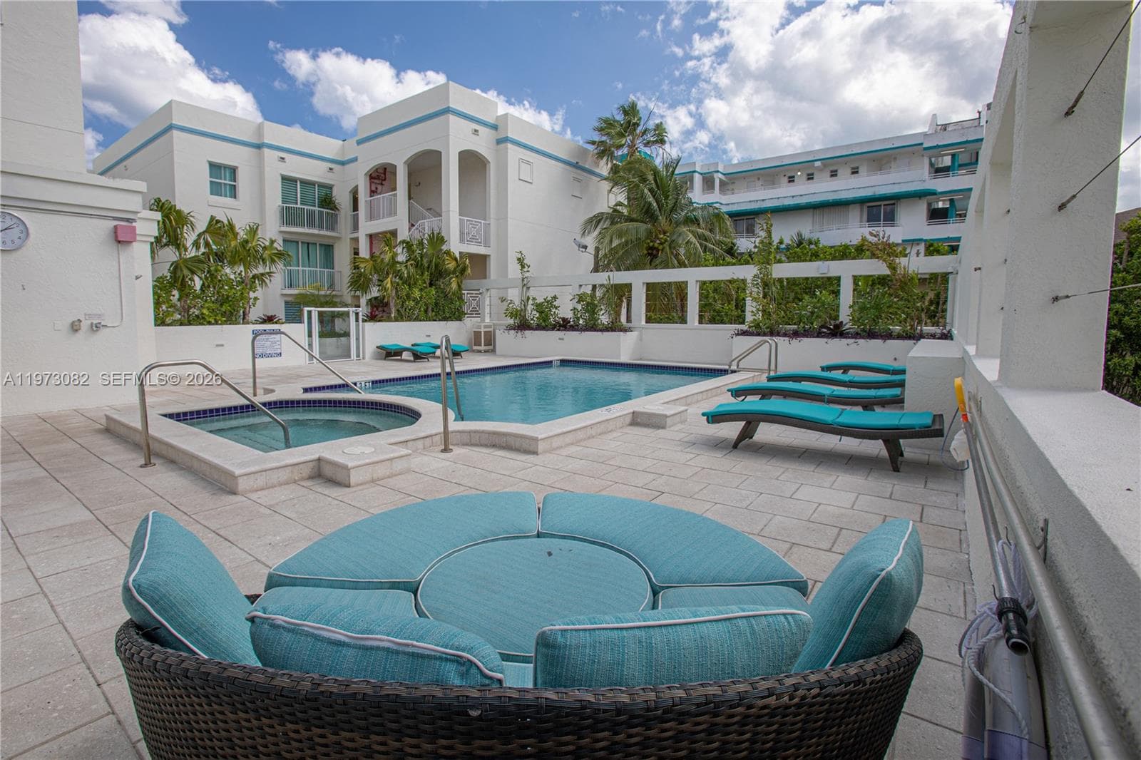 9172 NE Collins Ave # 312, Surfside FL 33154 — 3
