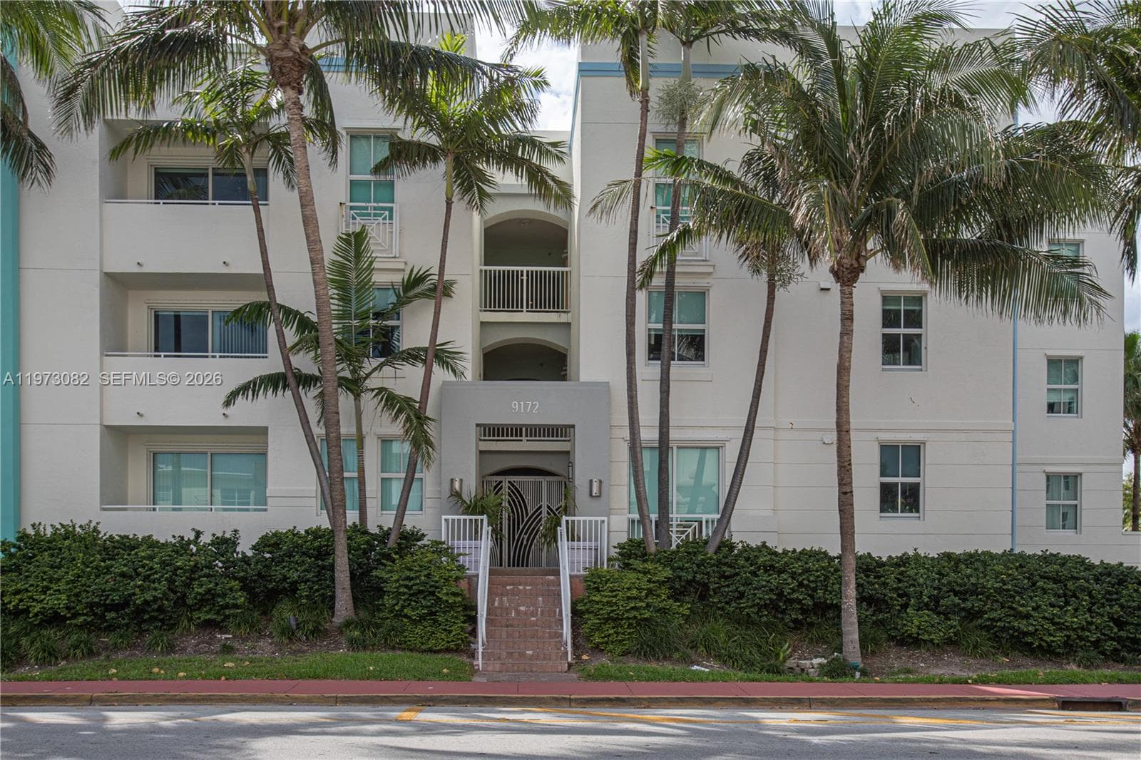 9172 NE Collins Ave # 312, Surfside FL 33154 — 36
