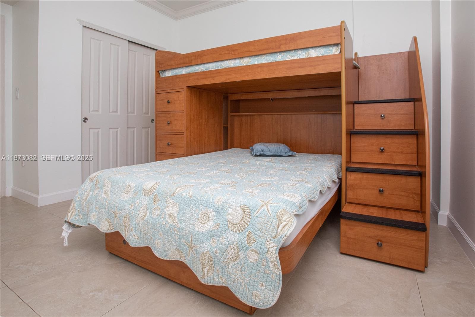 9172 NE Collins Ave # 312, Surfside FL 33154 — 29