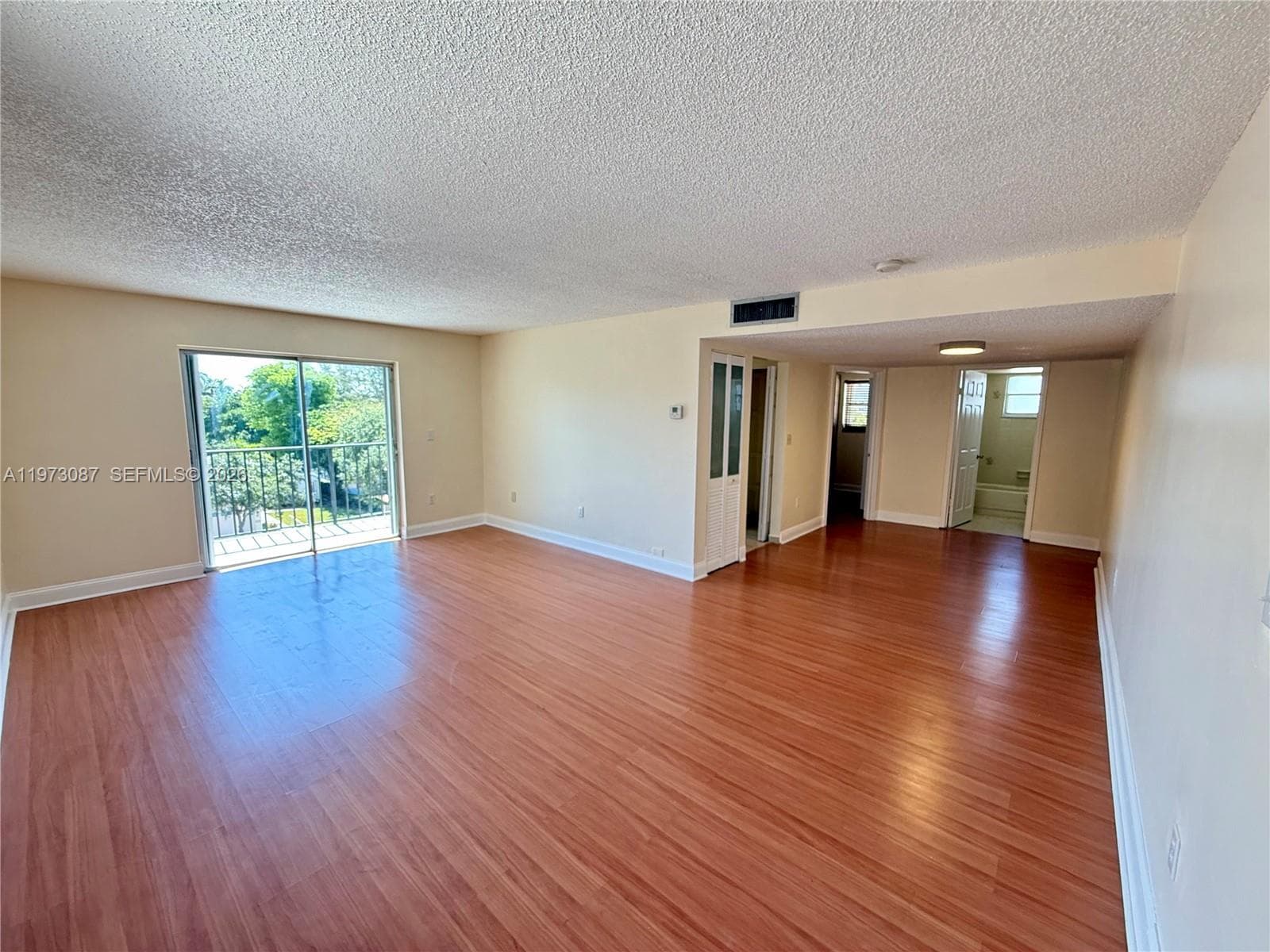 1236 Alton Rd # 401, Miami Beach FL 33139 — 1