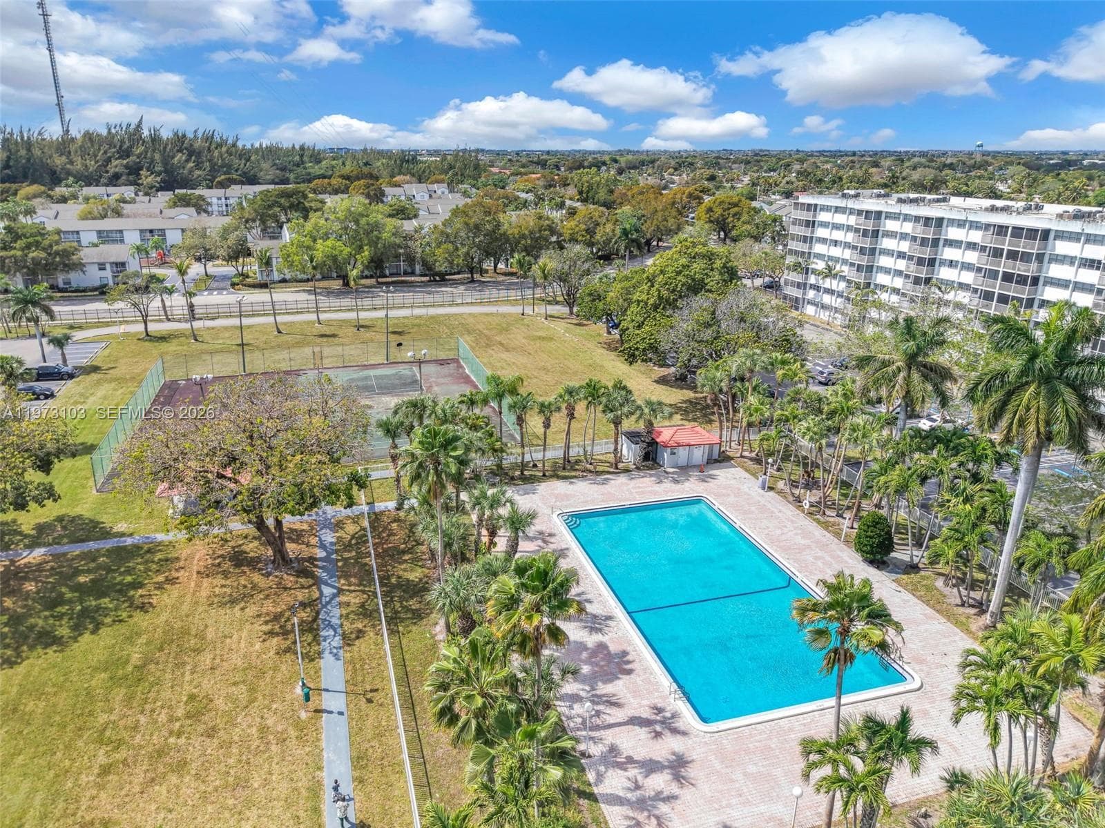 700 NW 214th St # 321, Miami Gardens FL 33169 — 36