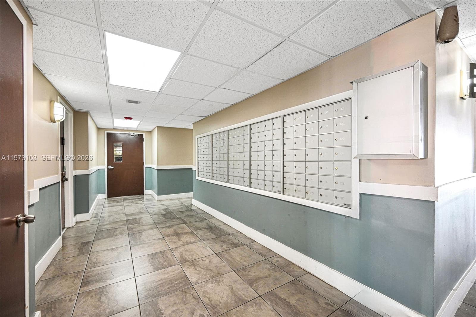 700 NW 214th St # 321, Miami Gardens FL 33169 — 33