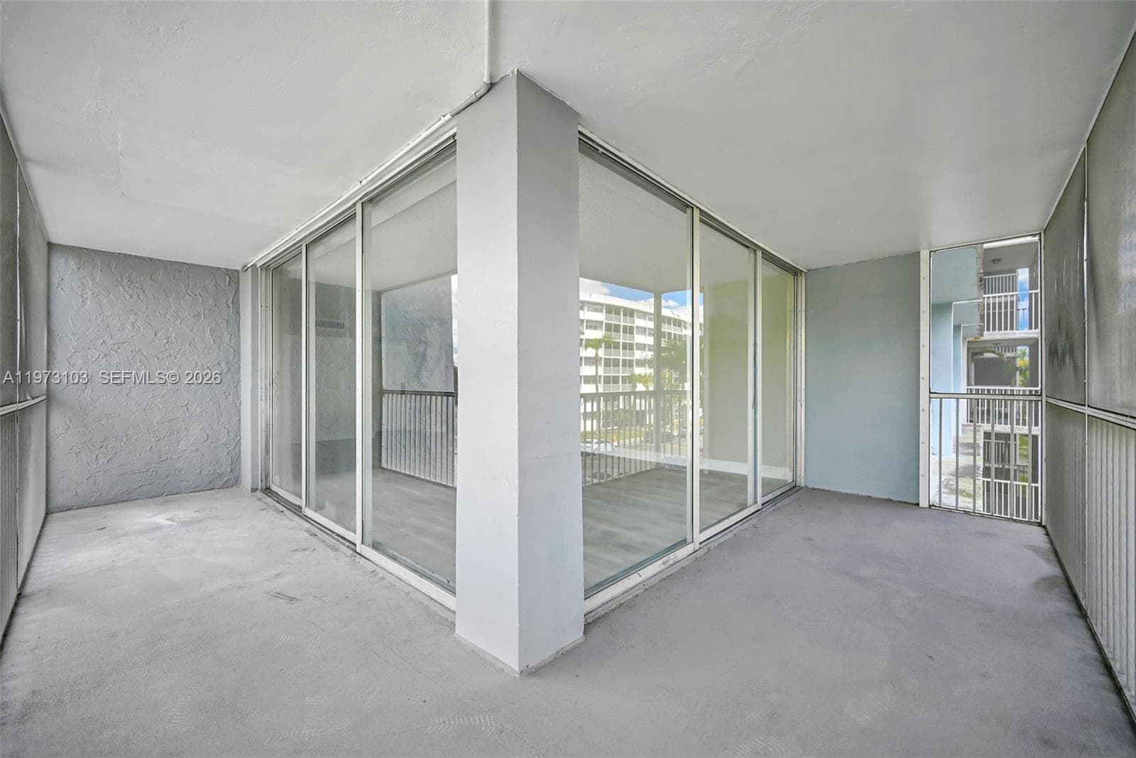 700 NW 214th St # 321, Miami Gardens FL 33169 — 29