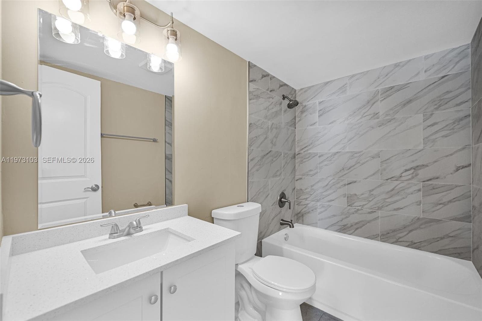 700 NW 214th St # 321, Miami Gardens FL 33169 — 25
