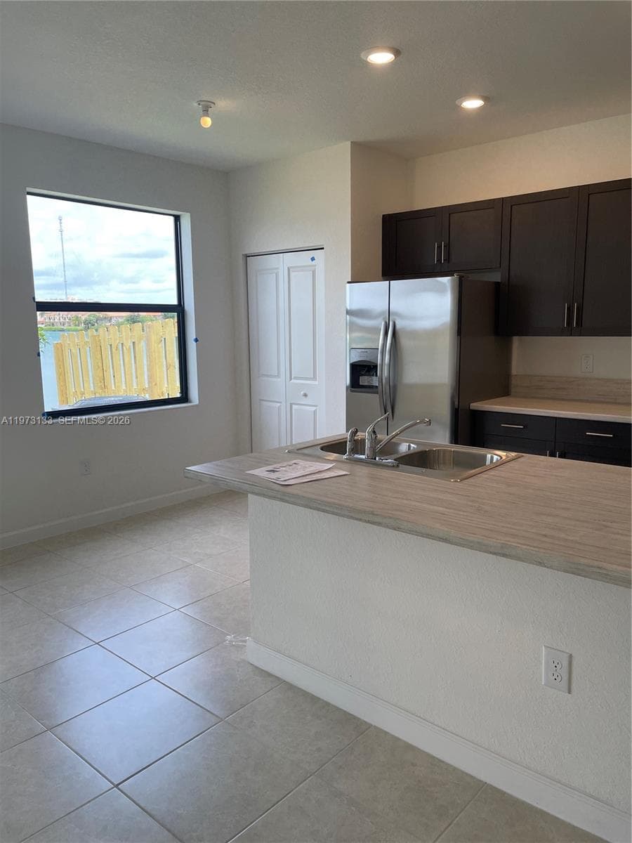20564 NE 5th Pl, Miami FL 33179 — 6