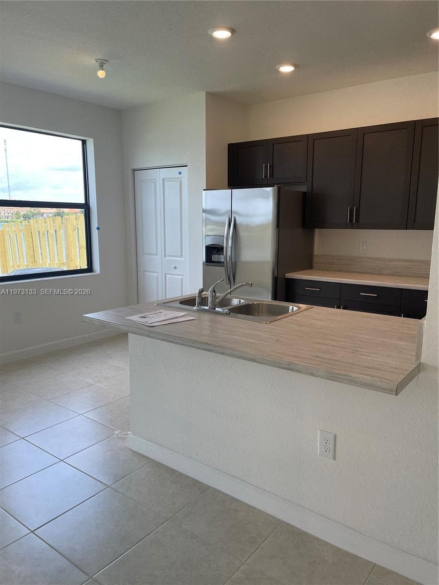 20564 NE 5th Pl, Miami FL 33179 — 7