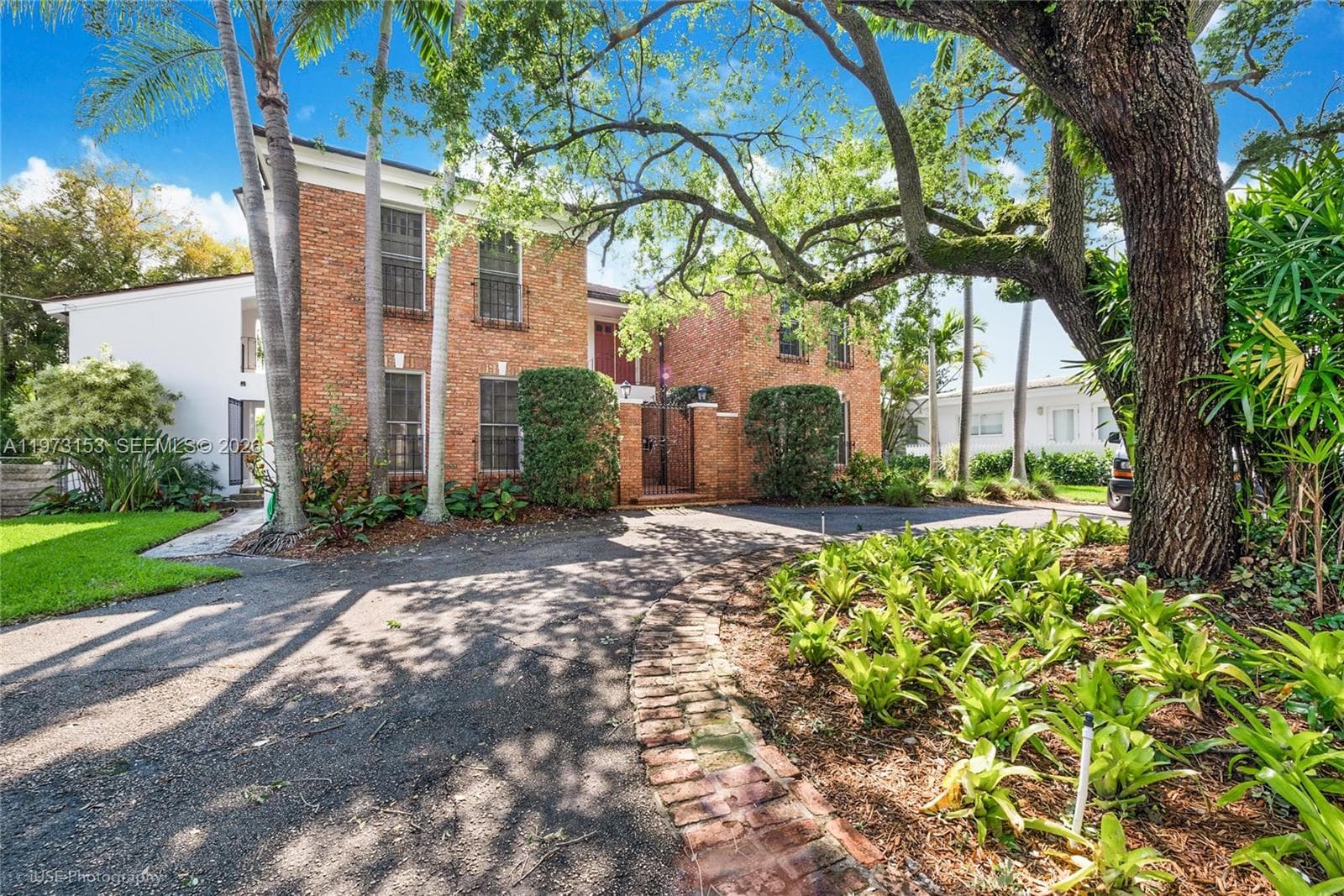 1265 S Alhambra Cir # A, Coral Gables FL 33146 — 3