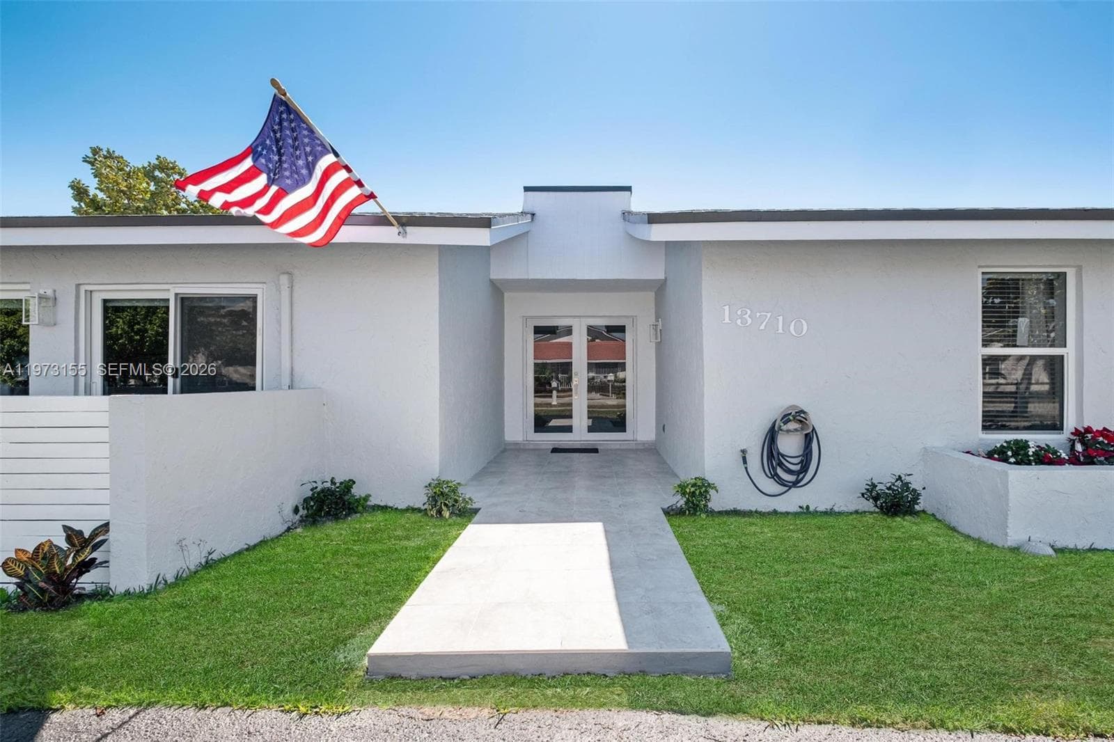 13710 SW 18th Ter, Miami FL 33175 — 3