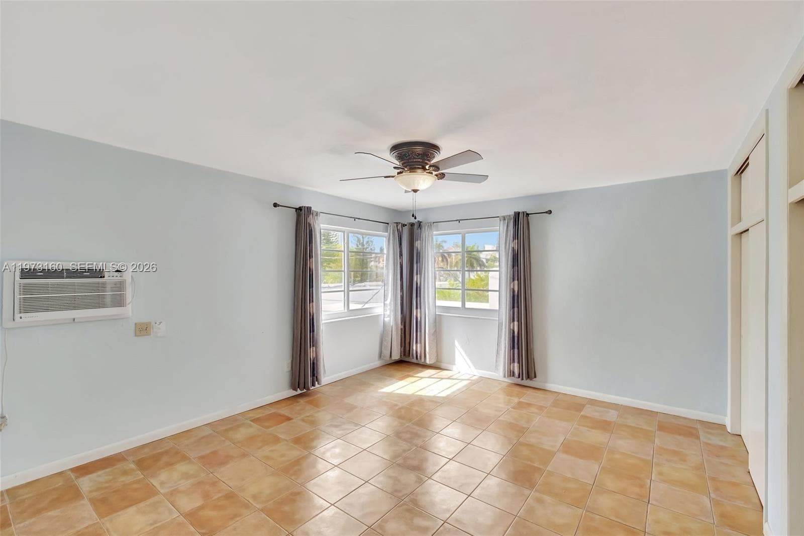 350 Collins Ave # 306, Miami Beach FL 33139 — 12