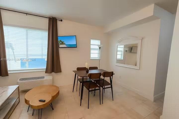 3025 Indian Creek Dr # 101, Miami Beach FL 33140 — 4